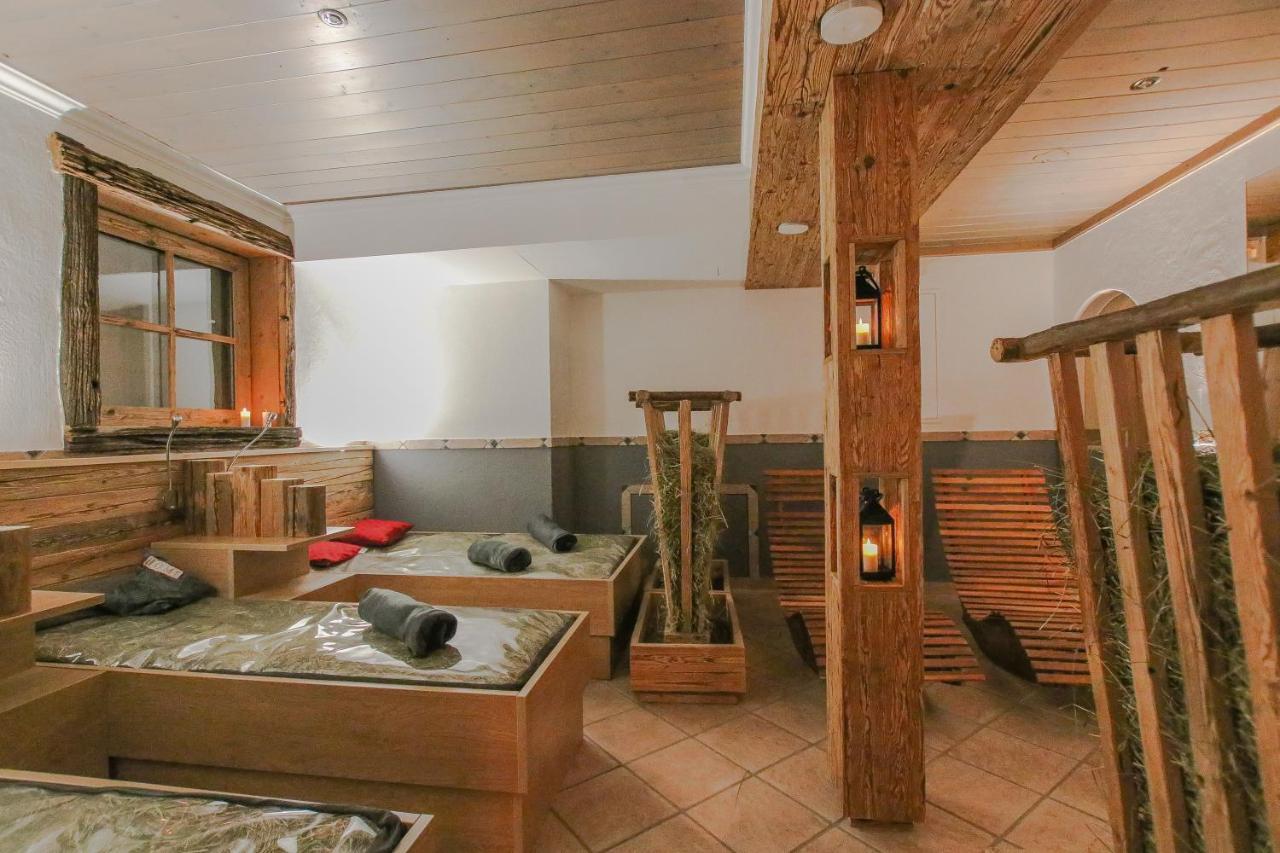 Hotel Sonnberg Saalbach-Hinterglemm Exterior photo