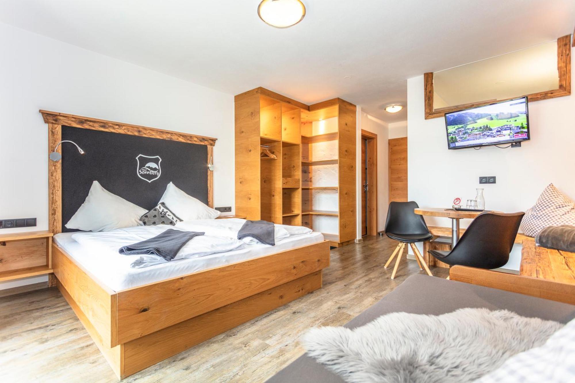 Hotel Sonnberg Saalbach-Hinterglemm Room photo