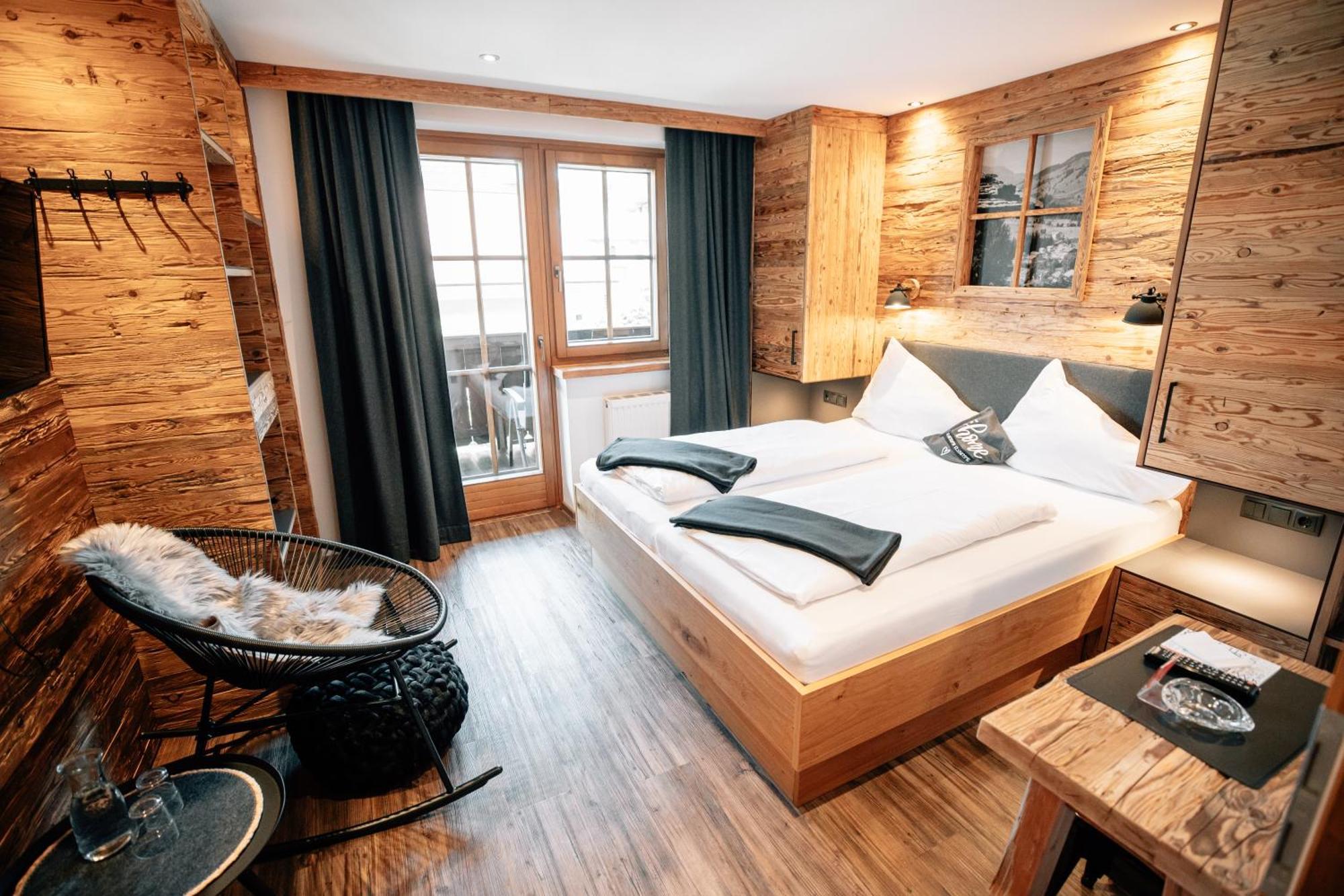 Hotel Sonnberg Saalbach-Hinterglemm Exterior photo